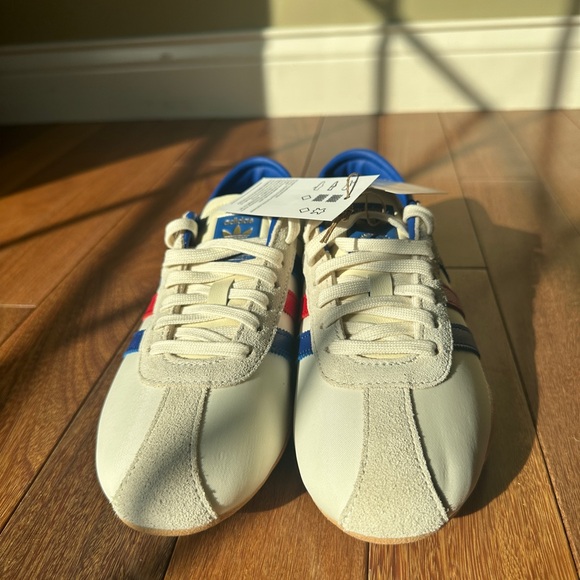 adidas Tokyo Women’s White Sneakers with Blue & Red Stripes main image 5